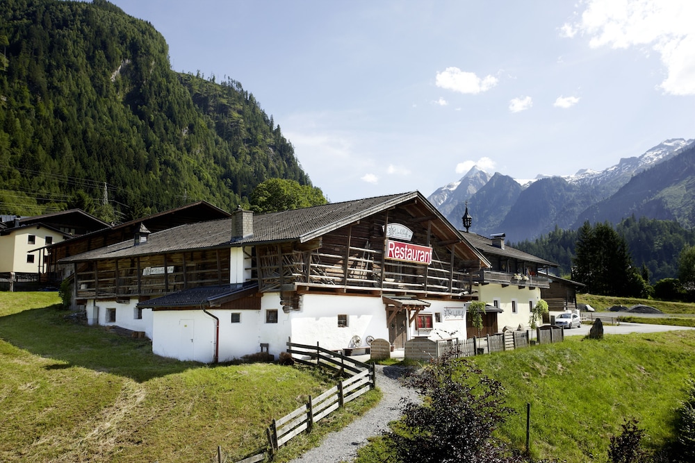 Photo 44