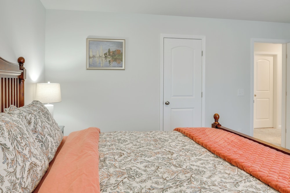 Work, Explore & More: Lebanon Family Home!