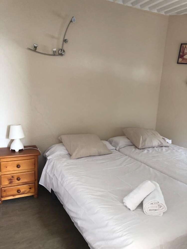 Apartamento de 8 en Zona Media