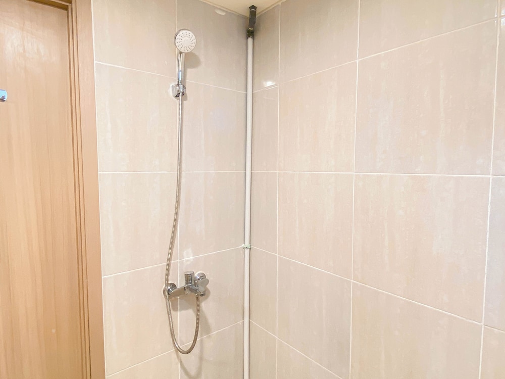 Warm Neutral 2Br At Meikarta Apartment