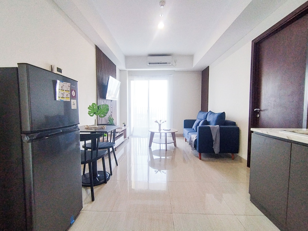 Simple 1Br Near Mall At Grand Sungkono Lagoon Apartment
