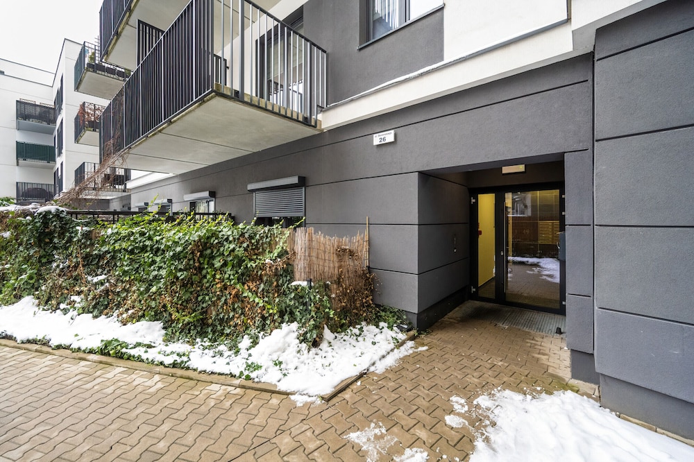 Apartment Close to the River by Renters view 4