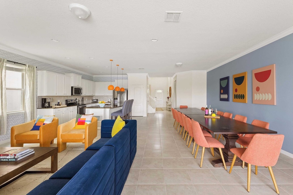 Sleeps 20! Resort Home Near Disney, Pool+game Room Twice-as-nice by Avantstay