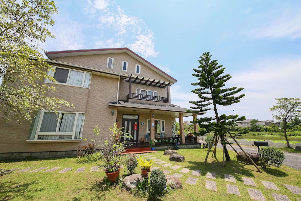Dong Shan He B&B