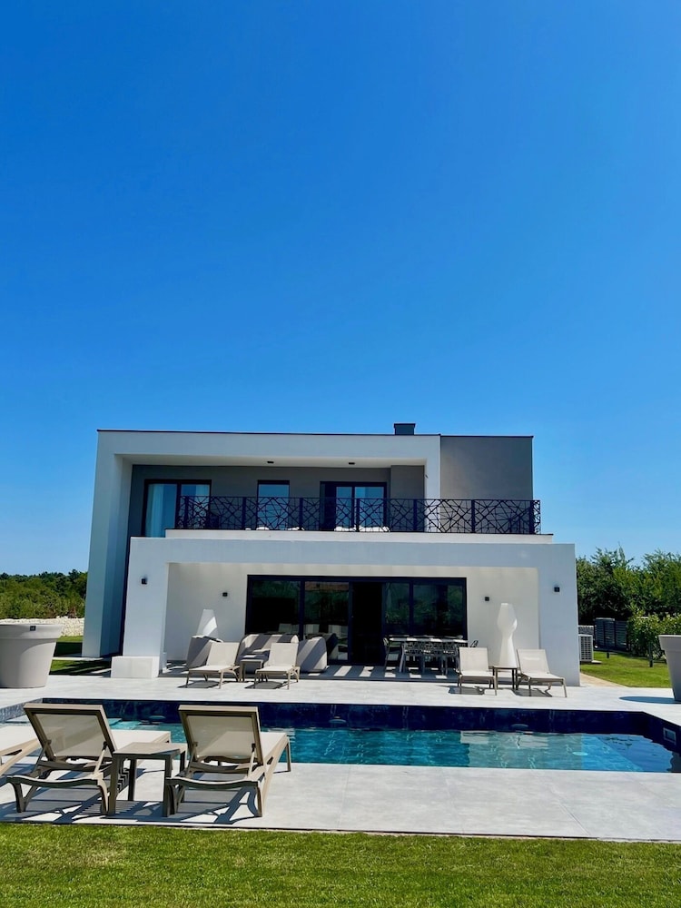 Villa Afrika