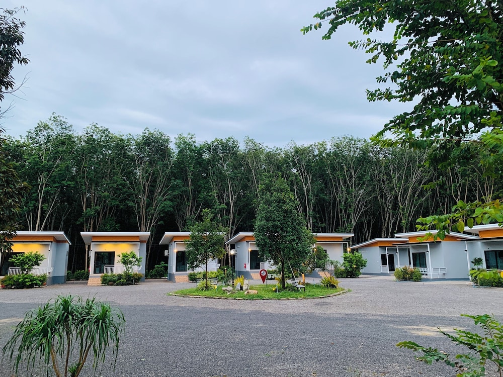 Suanvadee Resort