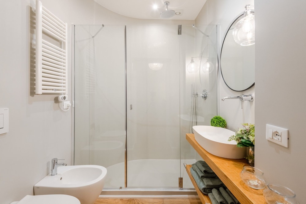 Casa Meg in Lucca With 3 Bedrooms and 2 Bathrooms