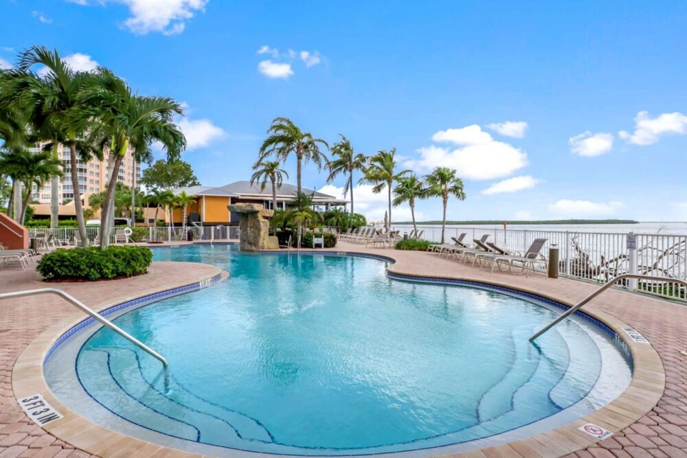 Lovers Key Resort 404 by Distinctive Beach Rentals