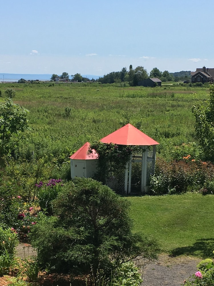 Auberge La Courtepointe