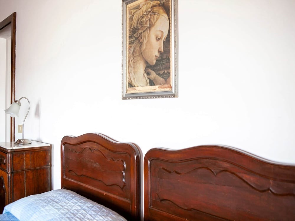 Apartment in Peccioli With Pool and Wine Tasting view 3