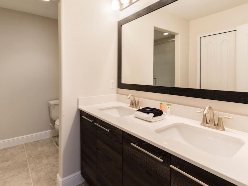 Family Friendly Pool Home Balmoral Resort-6sltsfp1 6 Bedroom Home by RedAwning