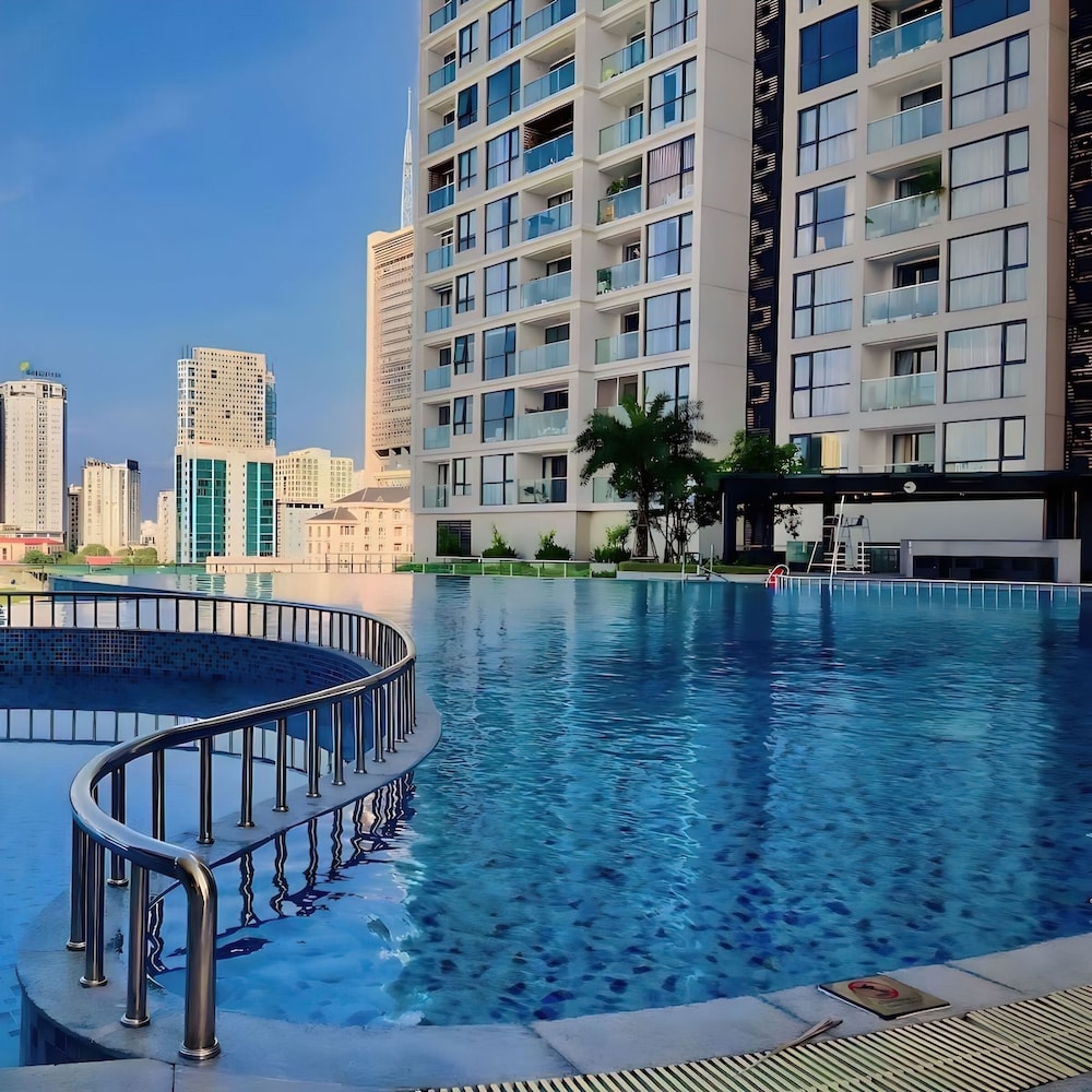 Vinhomes Skylake by Emily in Town