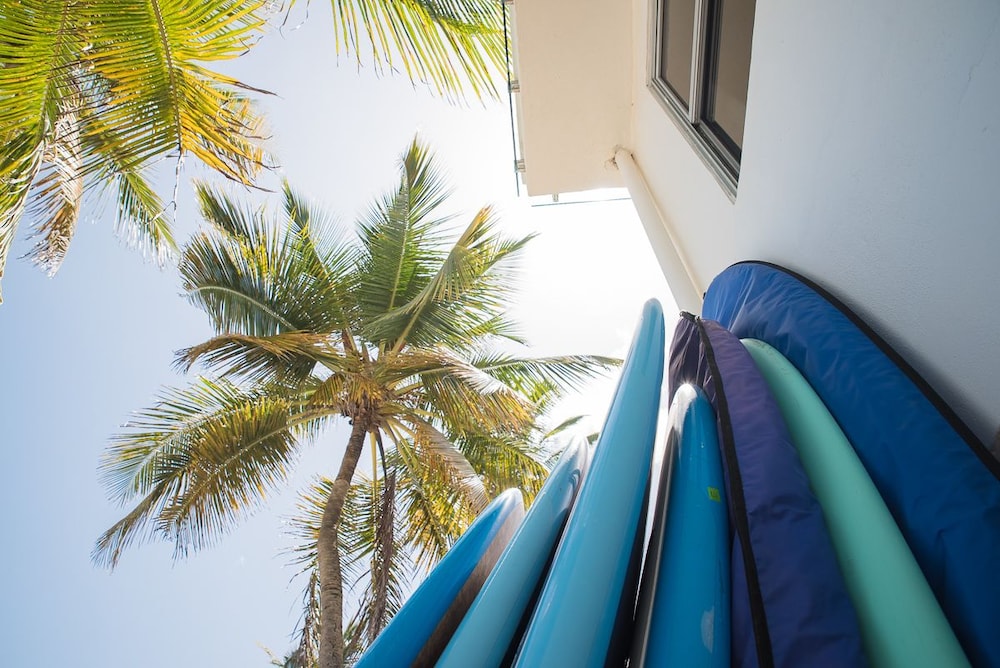 Numero Uno Beach Apartments