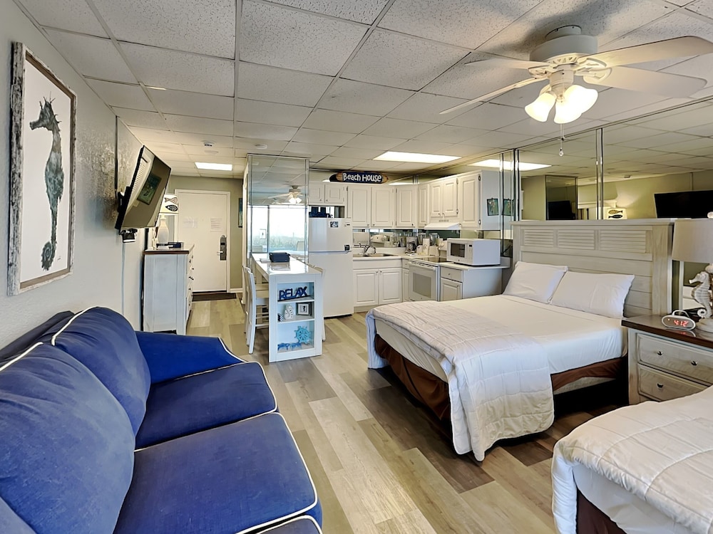 Continental Condominiums II by Resort Collection