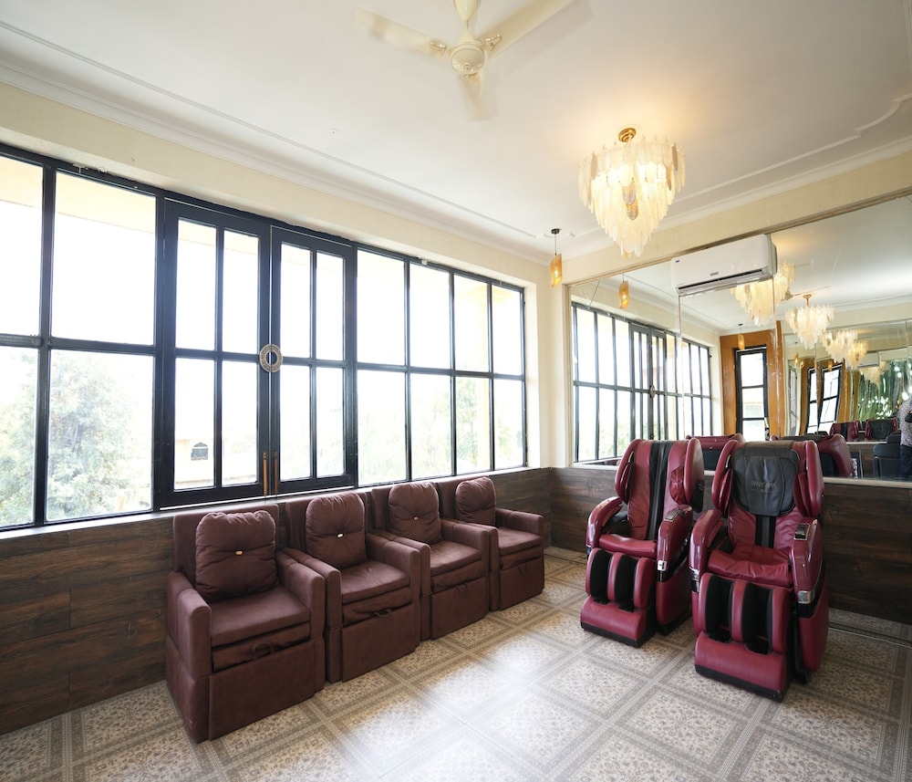 Azizaa Resort and Spa, Jaipur view 3