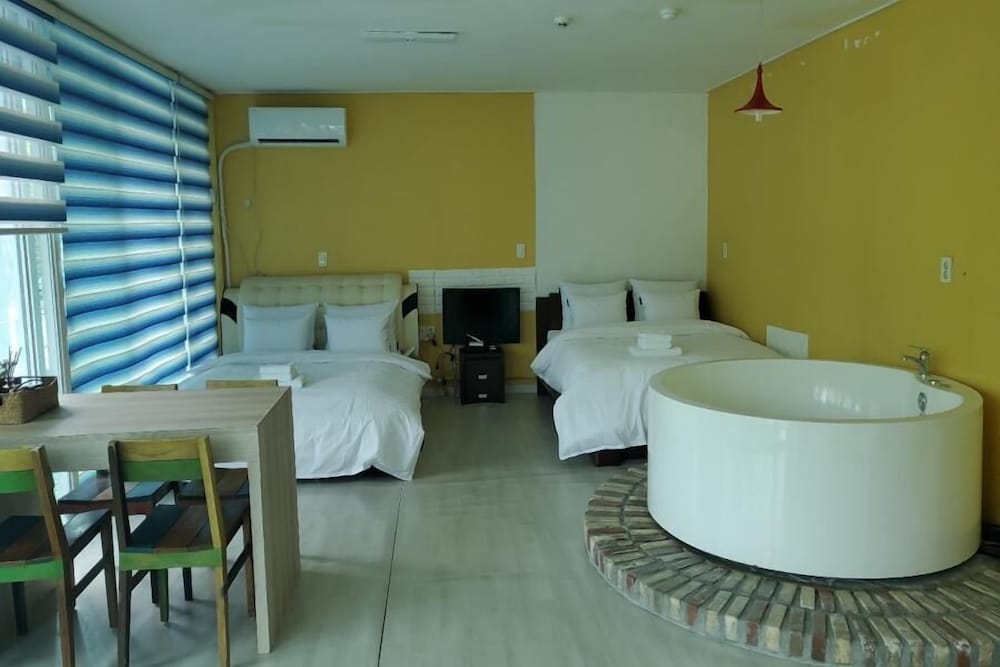 hotel room
