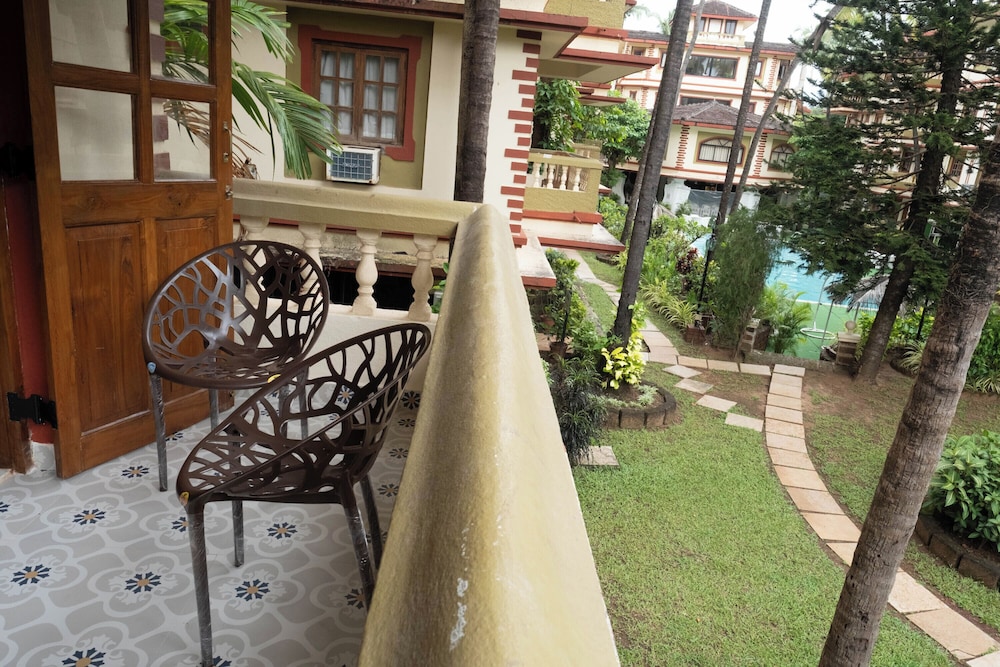 VISTAR HOLIDAYS