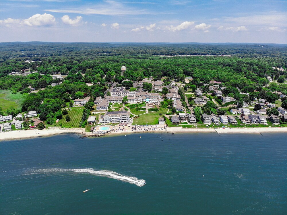 Water's Edge Resort & Spa