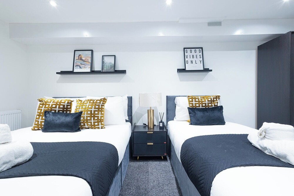 Sunrise Haven in Kent 2 bed Apartment Sleeps 7