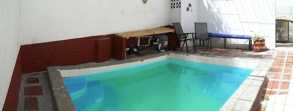 Hostal Playa Los Cocos