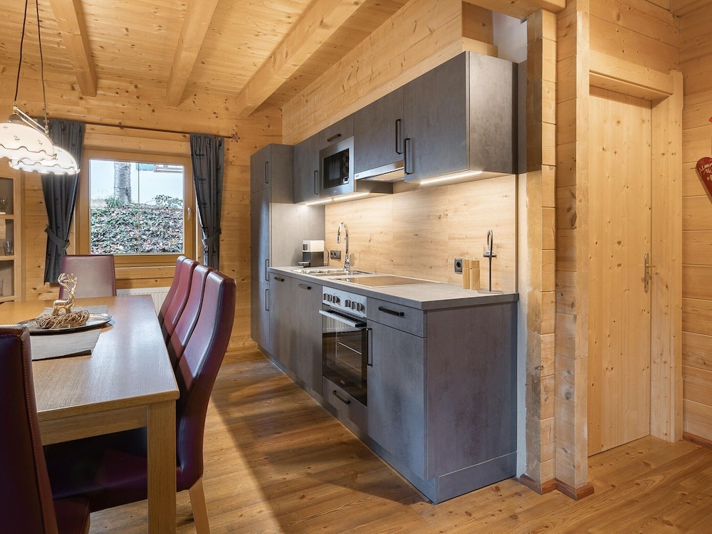 Chalet in Fugen Near Spieljochbahn Lift