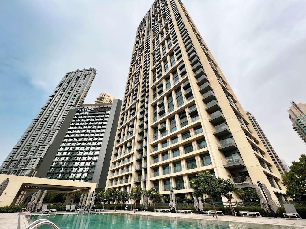 Ultra LUX Burj View Spacious High Floor