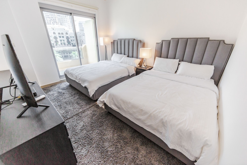 Bravo Way Burj Residences Tower 9