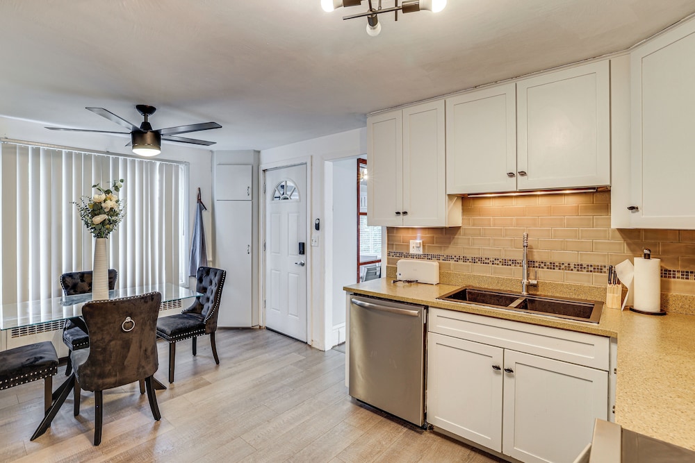 2 Mi to Town: Home w/ Patio & Yard in Waterbury!