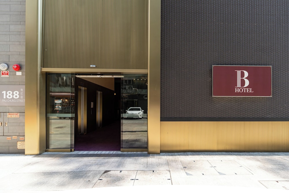 MIJ (KAI TAK) HOTEL