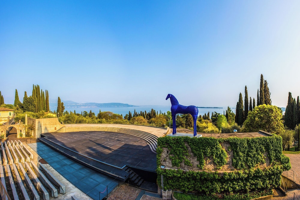 Teseo House - Lake View