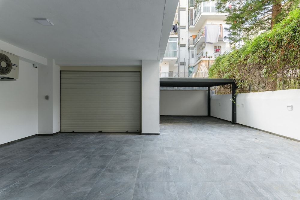 Palazzo Murat - One-bedroom Apartment With Terrace by Wonderful Italy