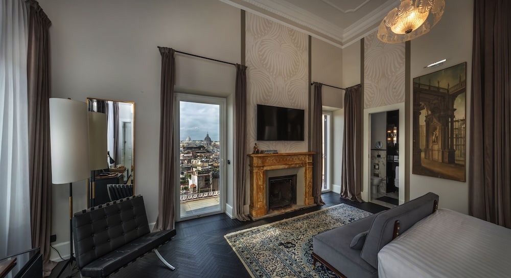 Ricciardelli Luxury Studios