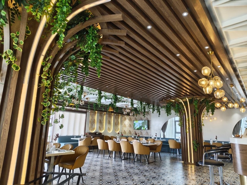 HOTEL MAHIKA