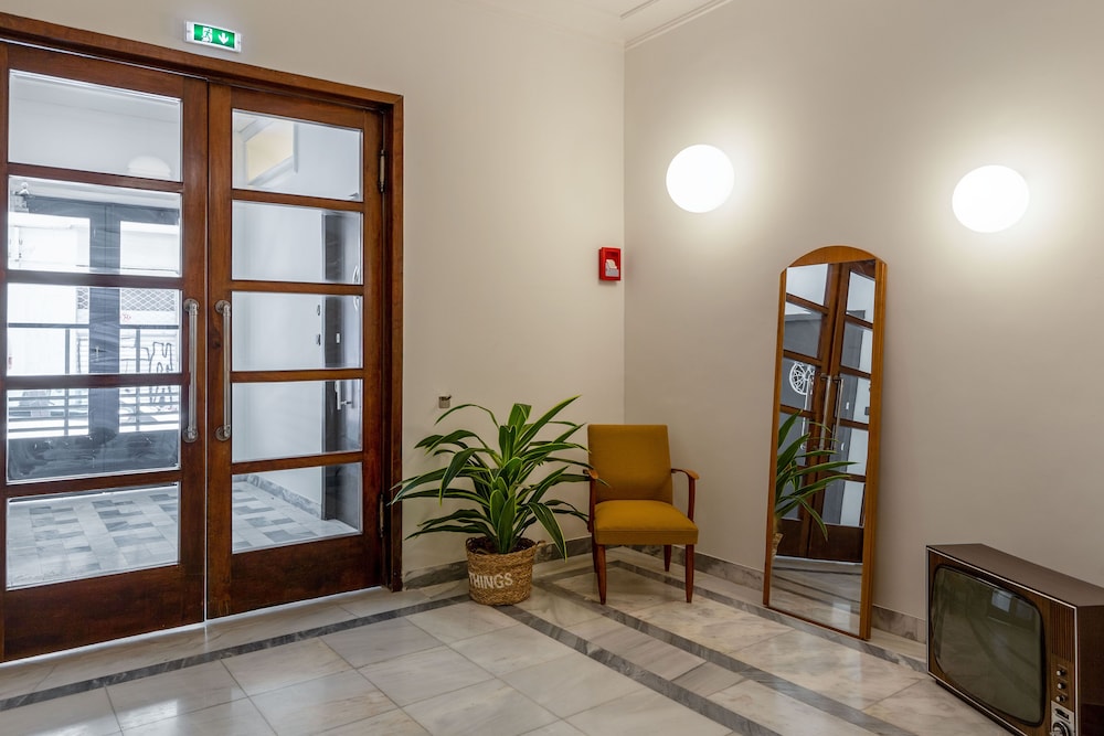 The MET by Zoia Living