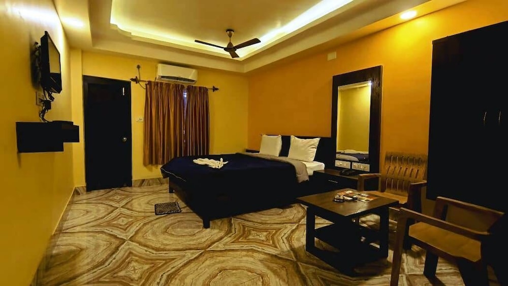 Hotel Crown of Digha