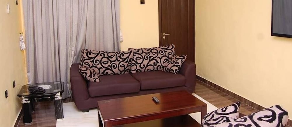 Zizi Luxury Apartment
