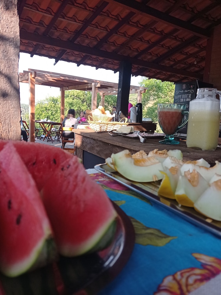 Casa do Geninho Pousada e Camping