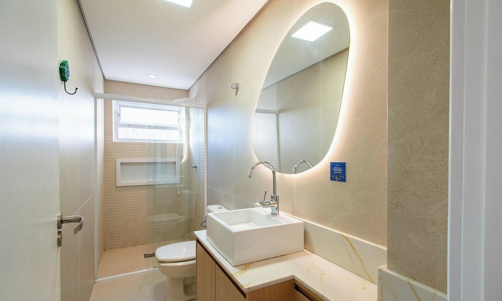 3 Bedroom Apartment 110 m From the Beach Emd0012