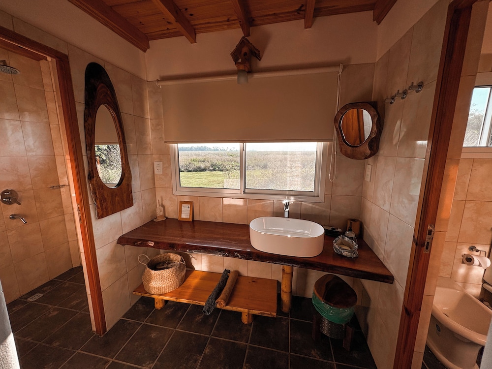 Wild Wetlands Lodge
