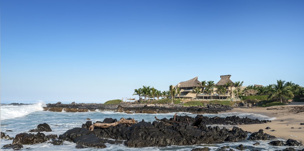 Punta Majahua Condos