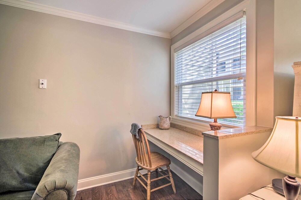Oxford Vacations - Oxford Condo  1 Mi to Ole Miss  The Grove! - Property Image 9
