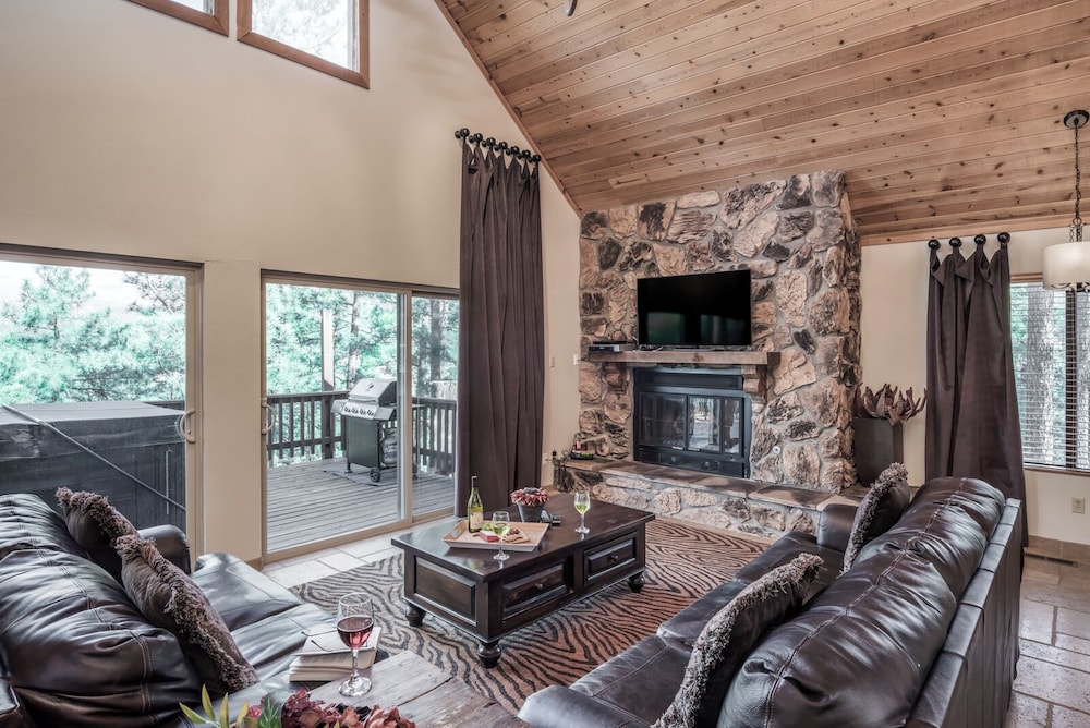 Sierra's Grace by Ruidoso Vacation Rentals