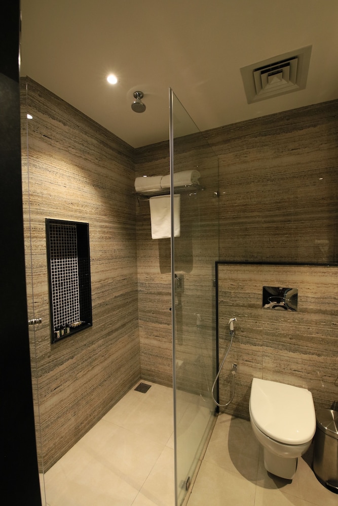 Aveo by Amatra- Kashipur