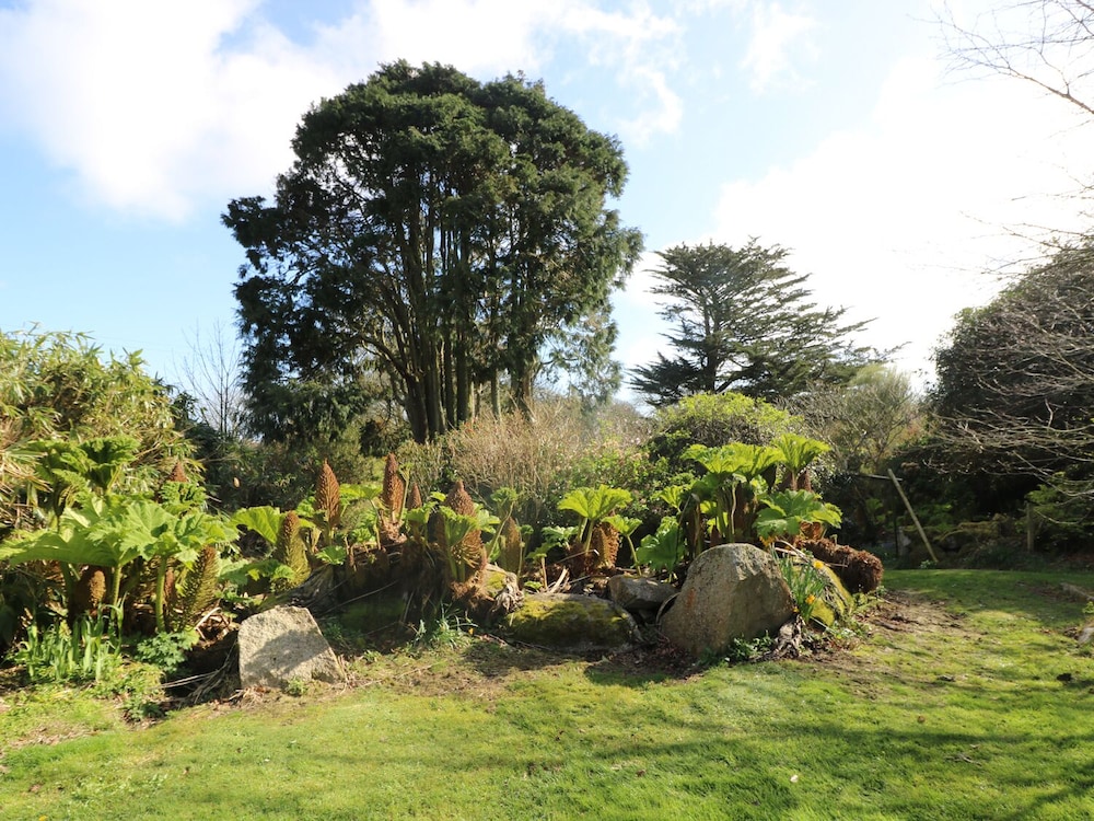 Boskednan Wartha view 3