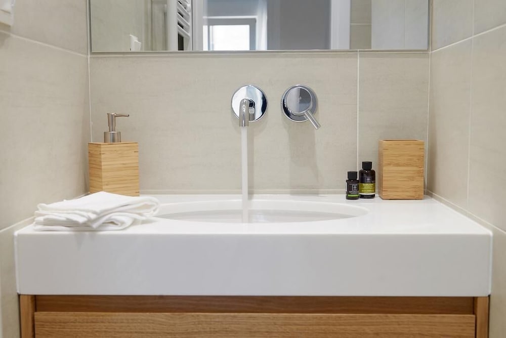 Lux Central Apartment At Kolonaki