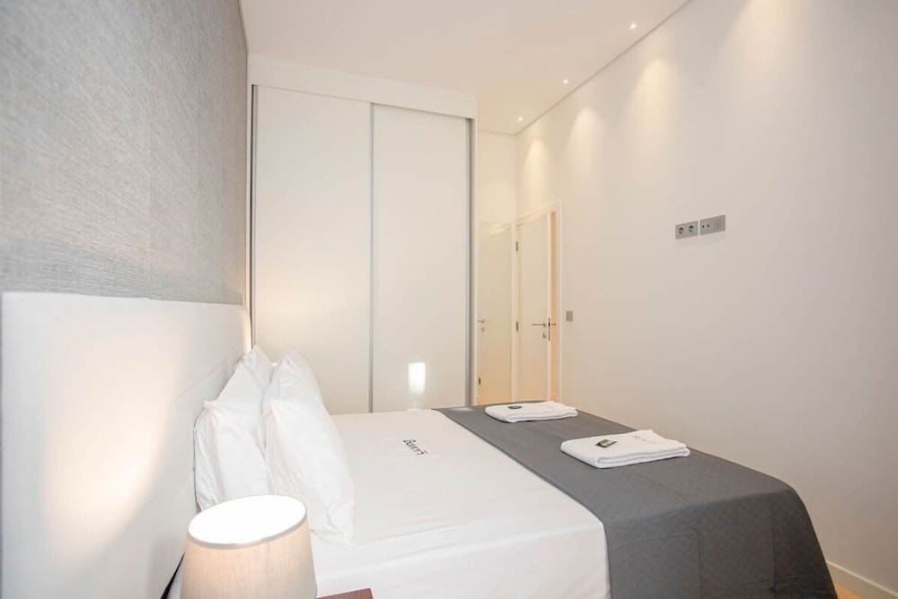 Liiiving in Porto-mouzinho Residence Apartment 2T