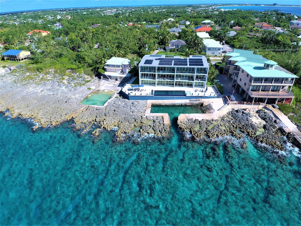 Lighthouse Point Residences