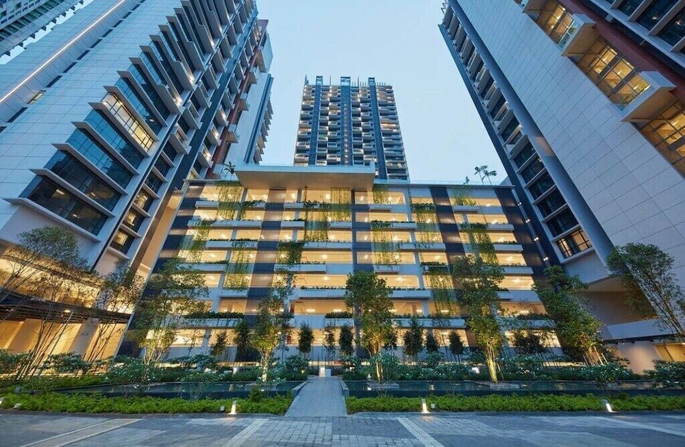 Grand Medini Residence by Stayrene
