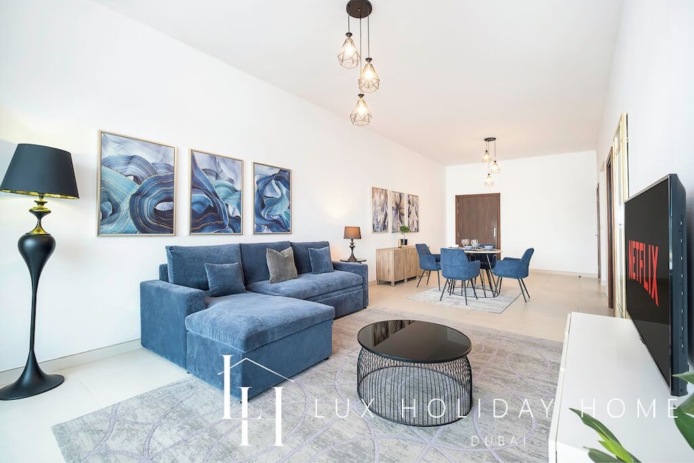 LUX Holiday Home - Azure Residence 1