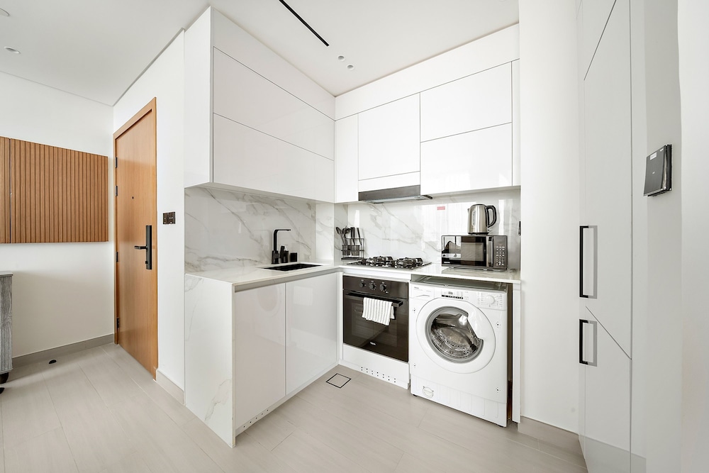 Binghatti House - 3207 1BD